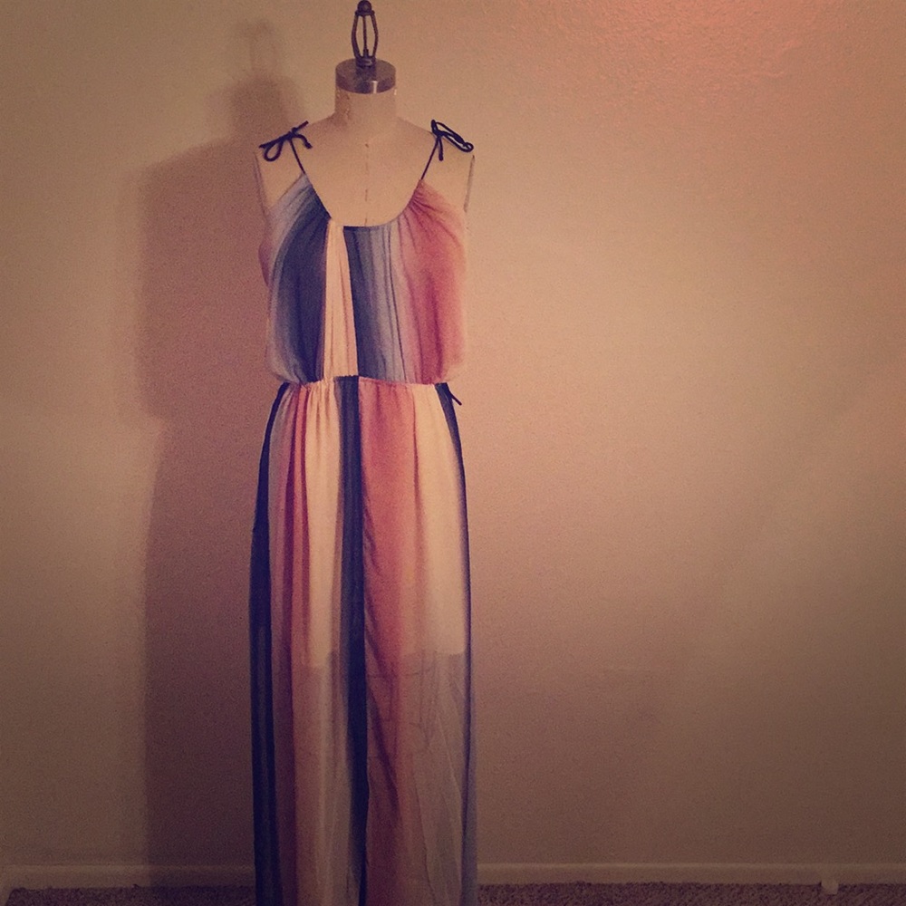 Sleeveless Striped  Maxi Dress